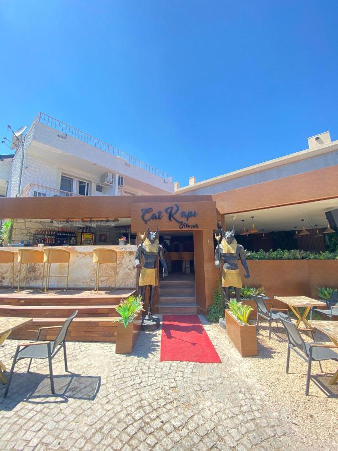 Cat Kapi Alacati เซสเม ภายนอก รูปภาพ